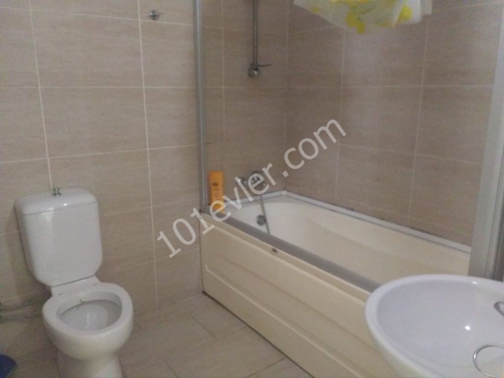 Flat To Rent in Girne Merkez, Kyrenia