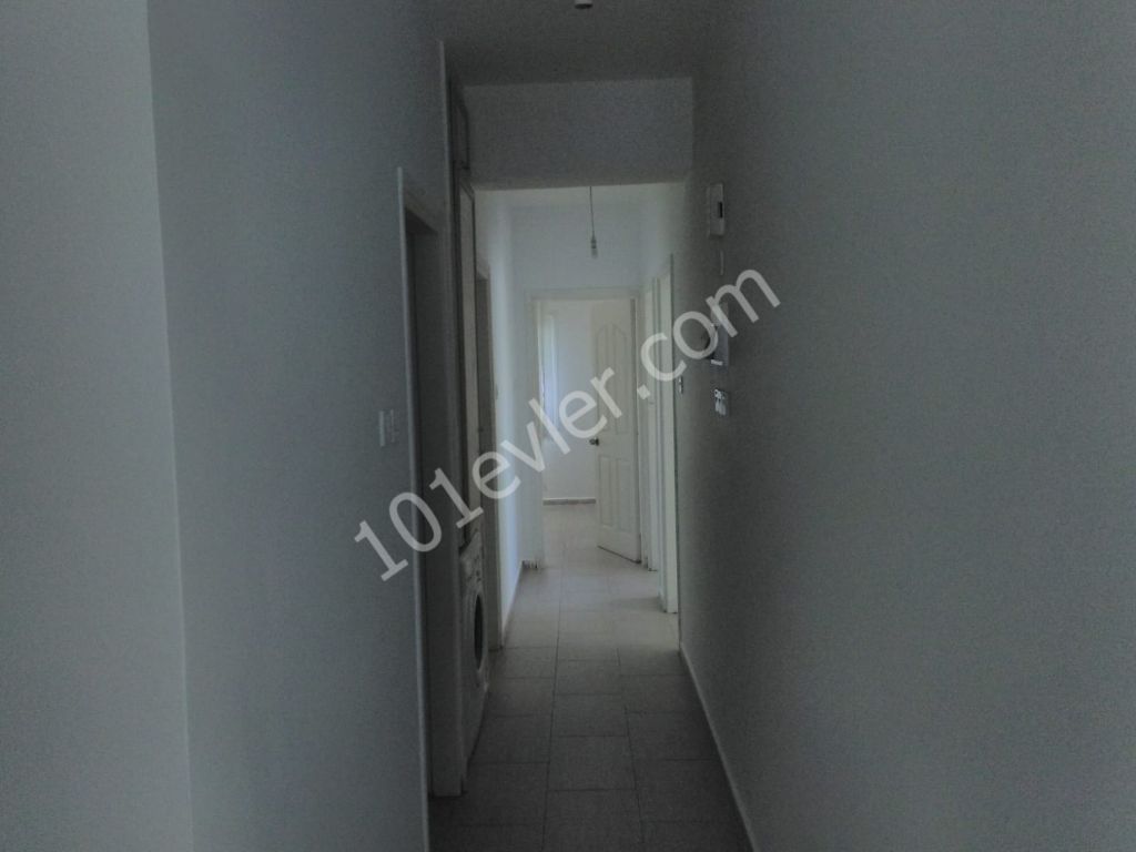 Flat To Rent in Girne Merkez, Kyrenia