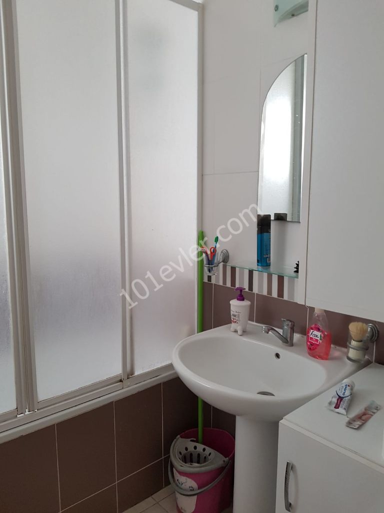 Flat To Rent in Girne Merkez, Kyrenia