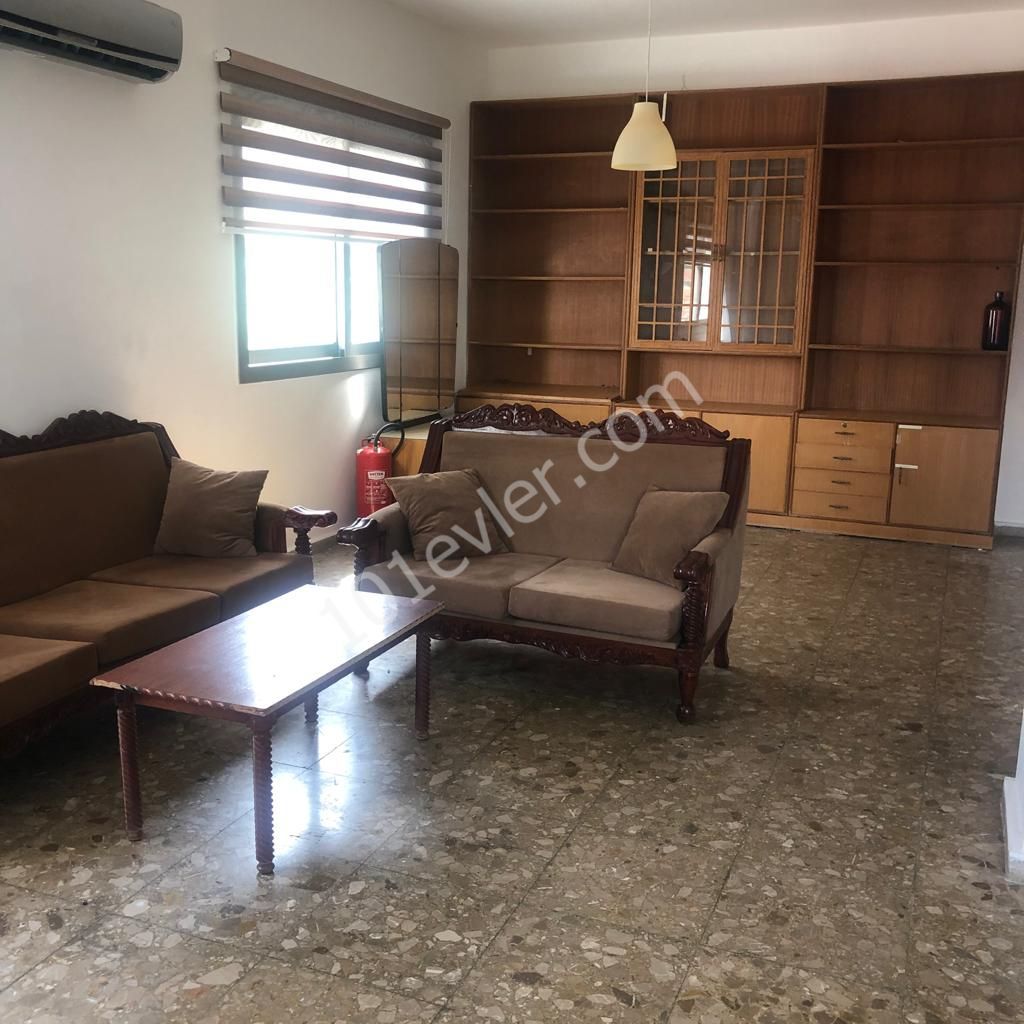 Flat To Rent in Yenişehir, Nicosia