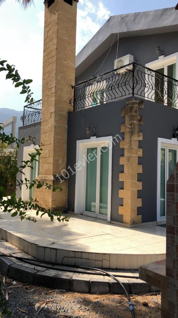 Villa To Rent in Alsancak, Kyrenia