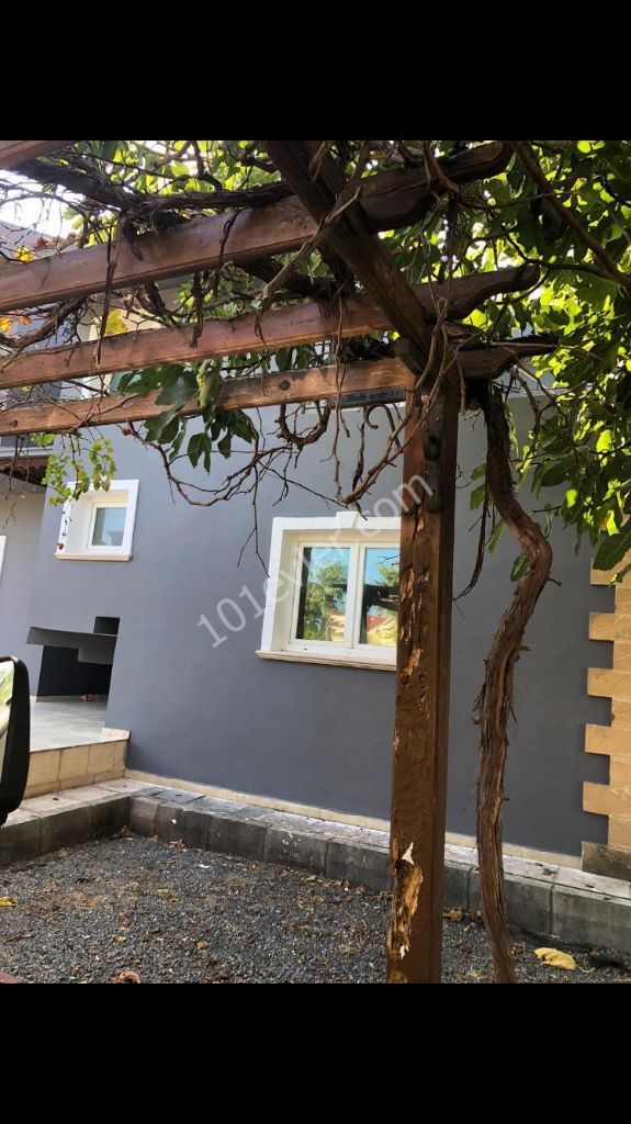 Villa To Rent in Alsancak, Kyrenia