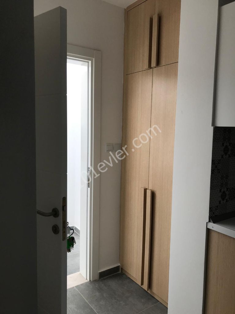 Flat To Rent in Edremit, Kyrenia