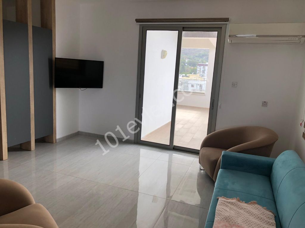 Penthouse To Rent in Girne Merkez, Kyrenia