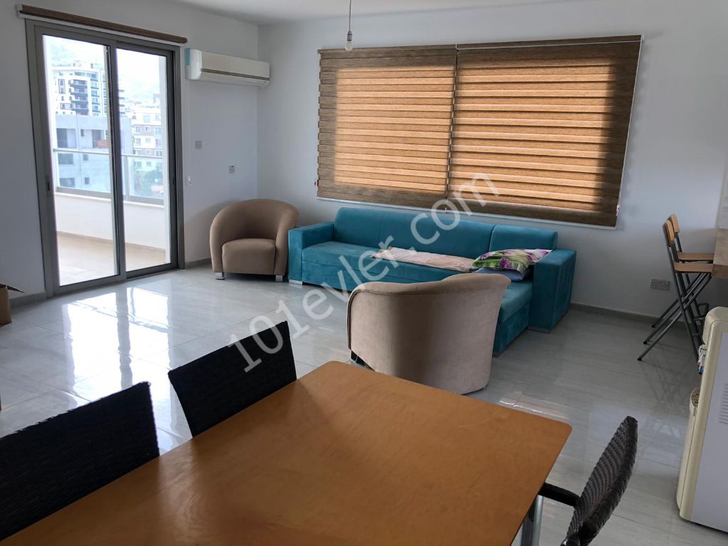 Penthouse To Rent in Girne Merkez, Kyrenia