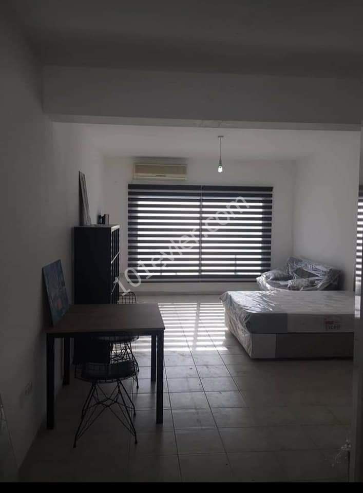 Flat To Rent in Girne Merkez, Kyrenia