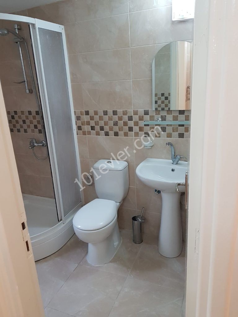 Detached House To Rent in Alsancak, Kyrenia