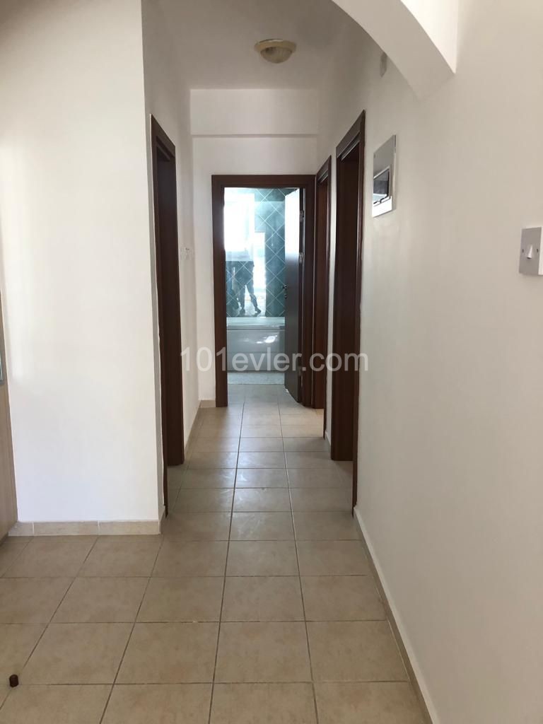 Flat To Rent in Girne Merkez, Kyrenia