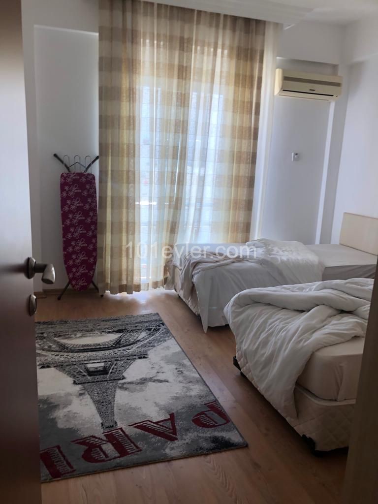 Flat To Rent in Girne Merkez, Kyrenia