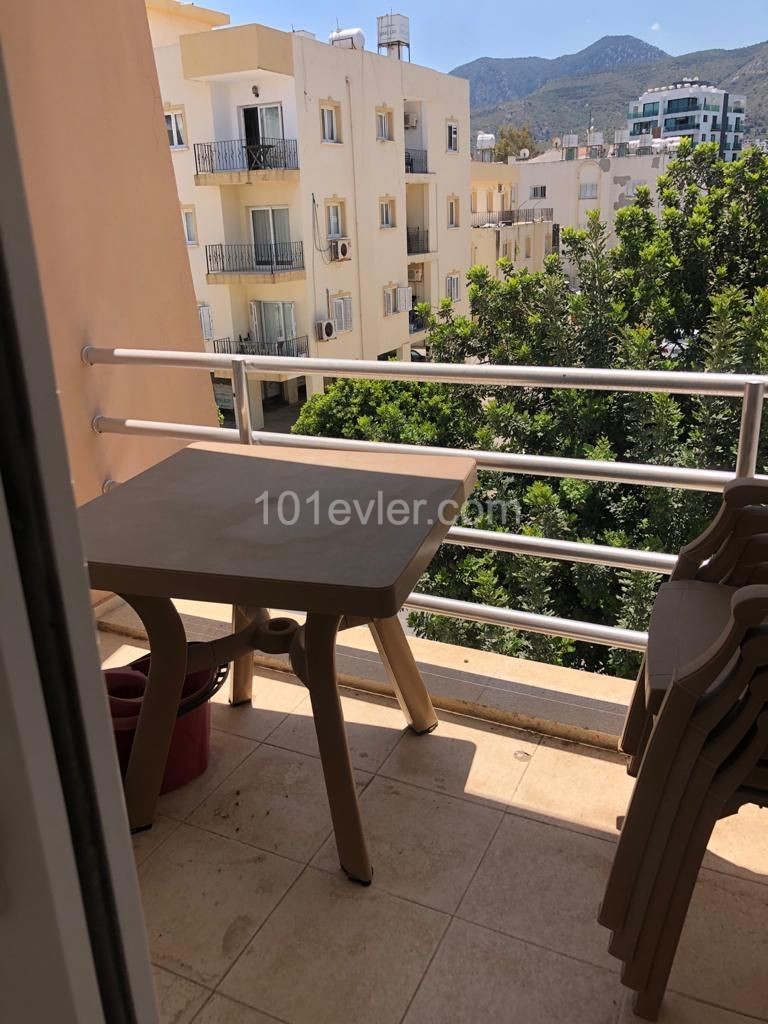 Flat To Rent in Girne Merkez, Kyrenia