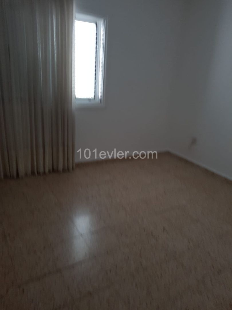 Flat To Rent in Çatalköy, Kyrenia