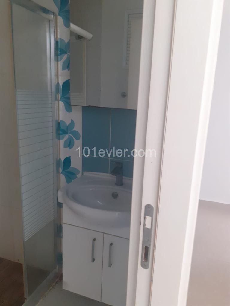 Flat To Rent in Girne Merkez, Kyrenia