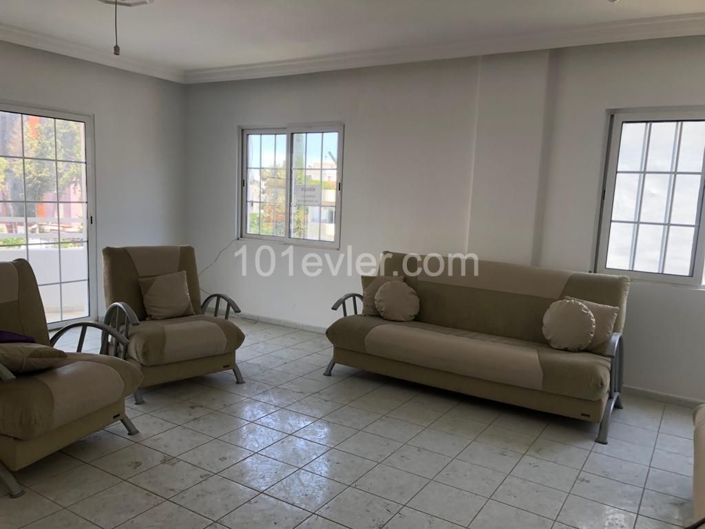 Flat To Rent in Girne Merkez, Kyrenia