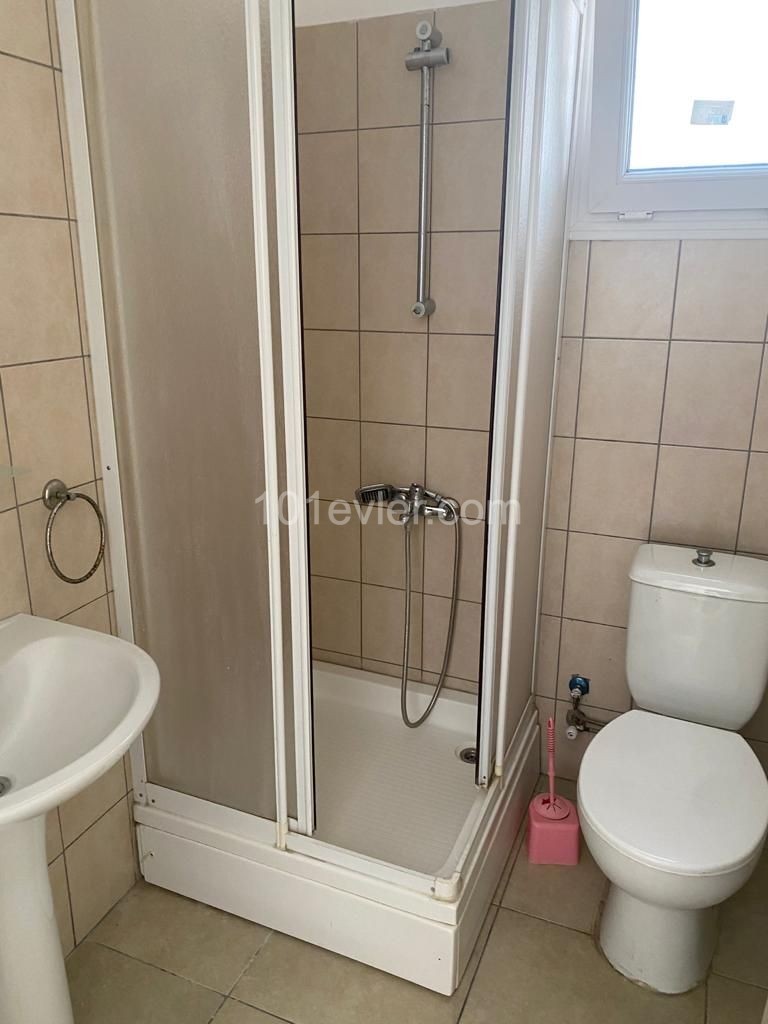 Flat To Rent in Girne Merkez, Kyrenia