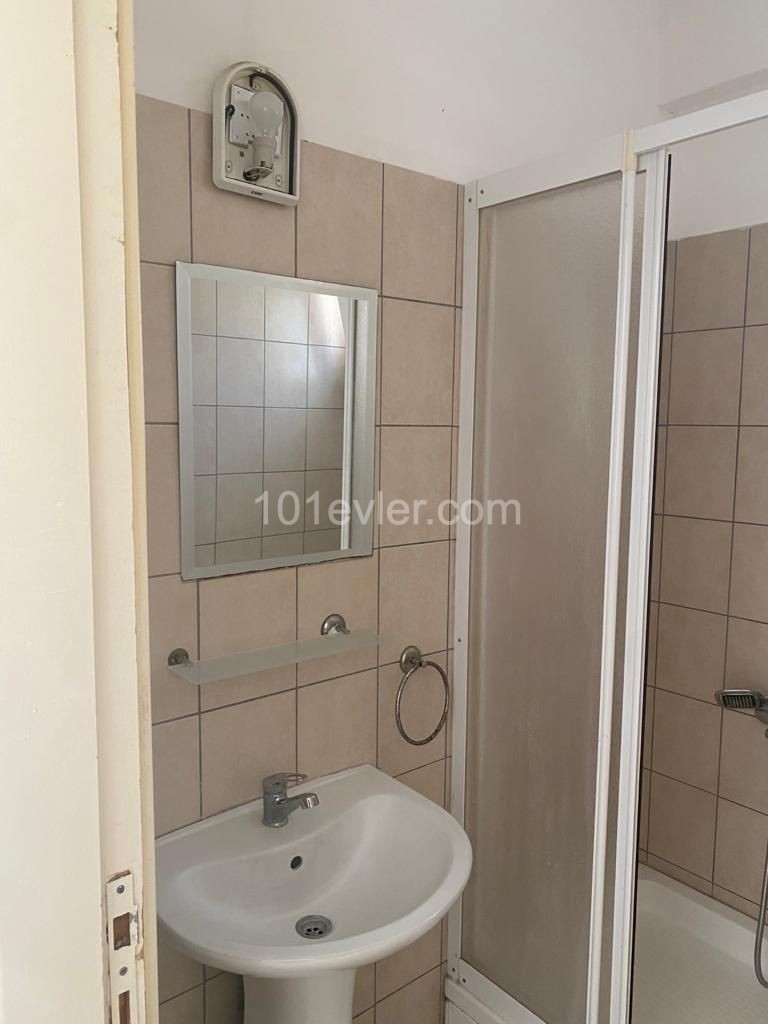 Flat To Rent in Girne Merkez, Kyrenia