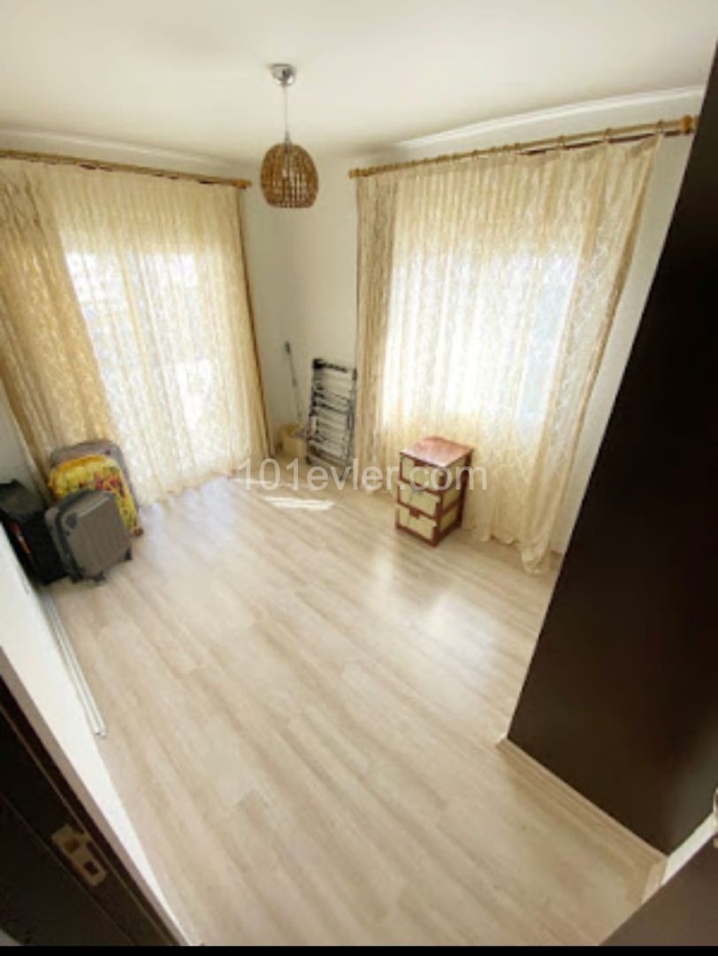 Flat To Rent in Girne Merkez, Kyrenia