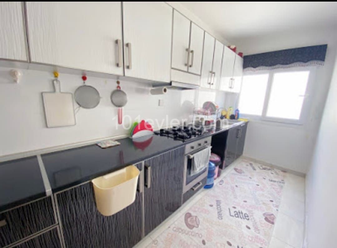 Flat To Rent in Girne Merkez, Kyrenia