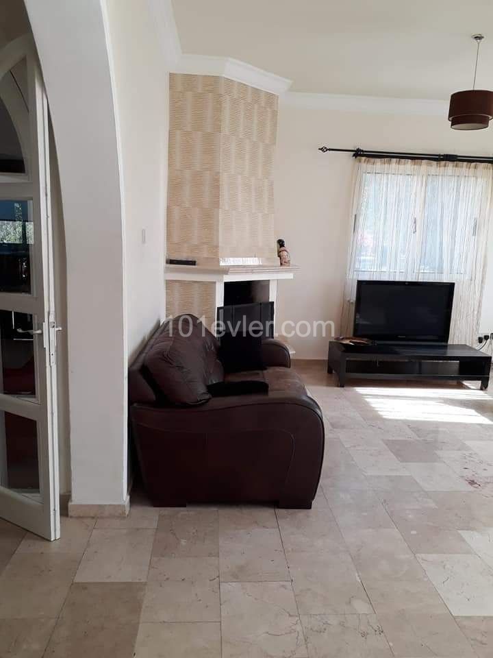 Villa To Rent in Çatalköy, Kyrenia