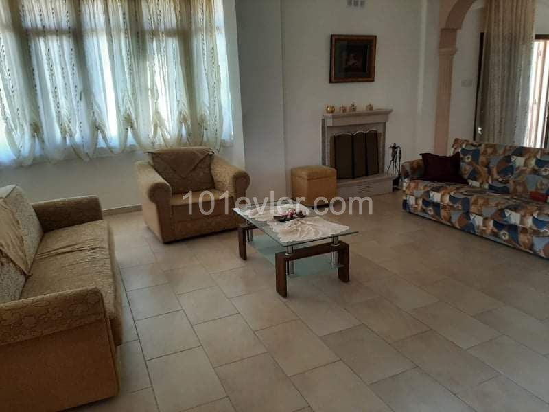 Villa To Rent in Çatalköy, Kyrenia