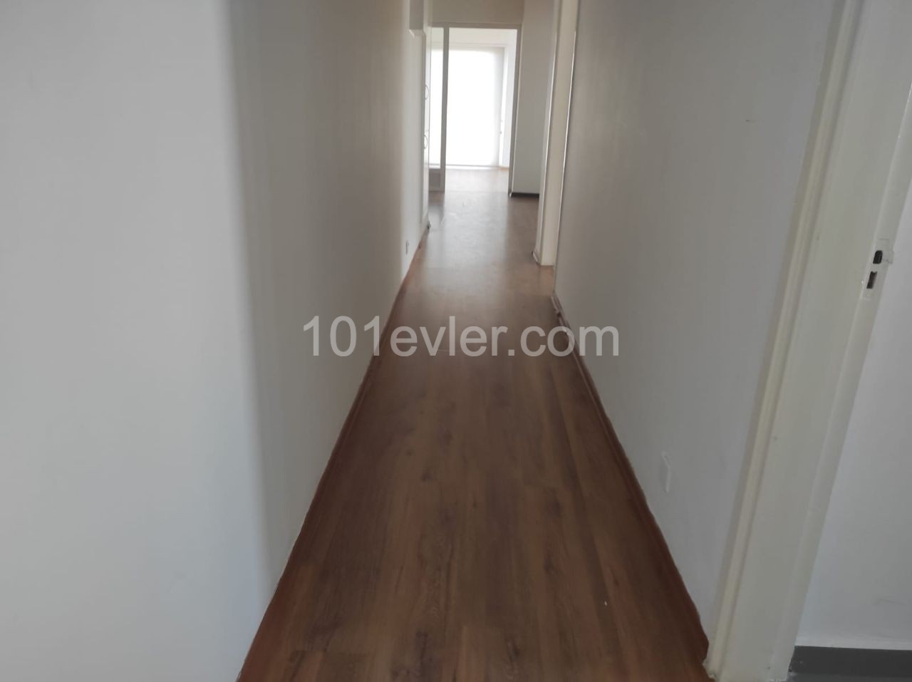 Flat To Rent in Girne Merkez, Kyrenia