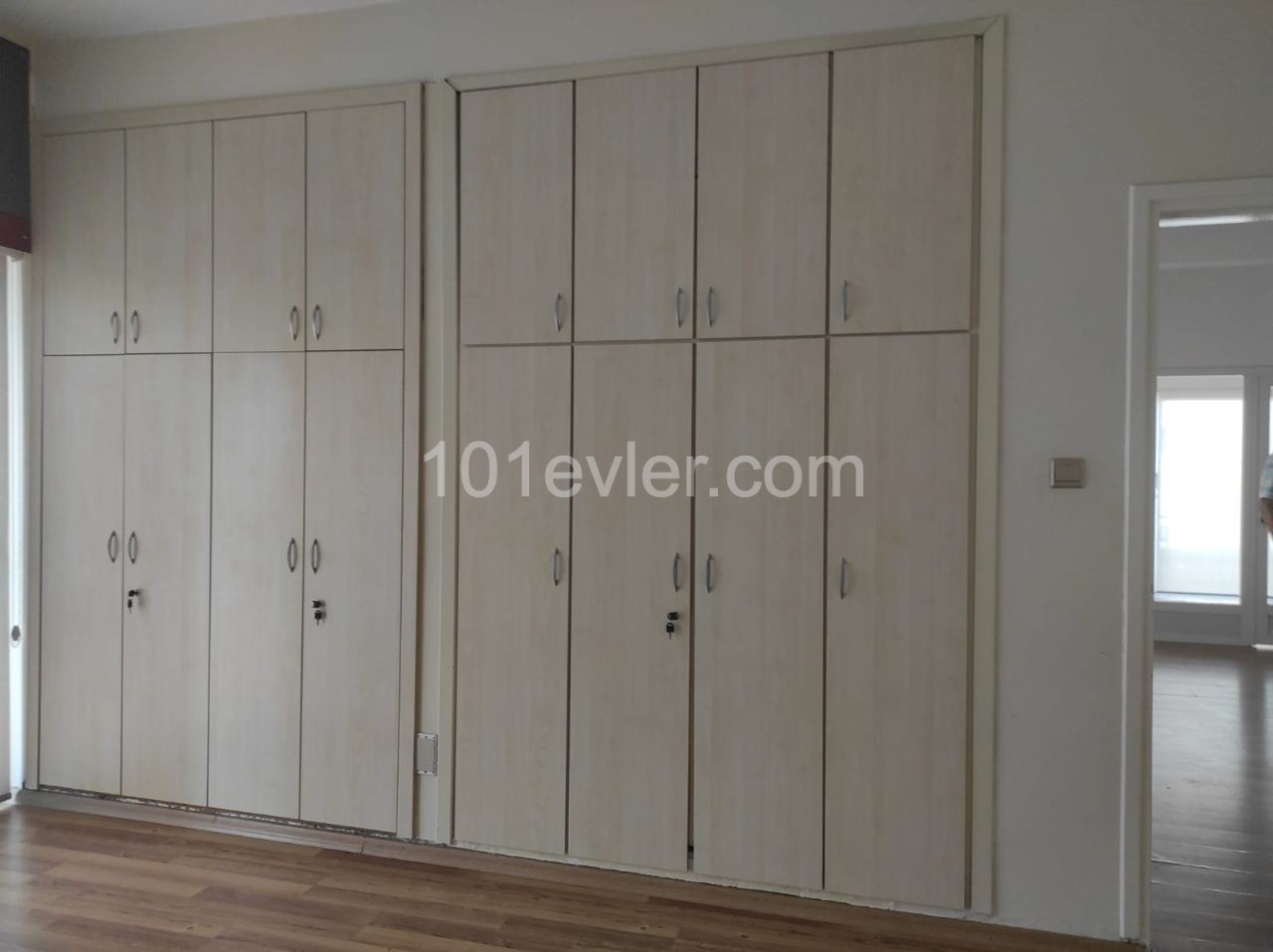 Flat To Rent in Girne Merkez, Kyrenia