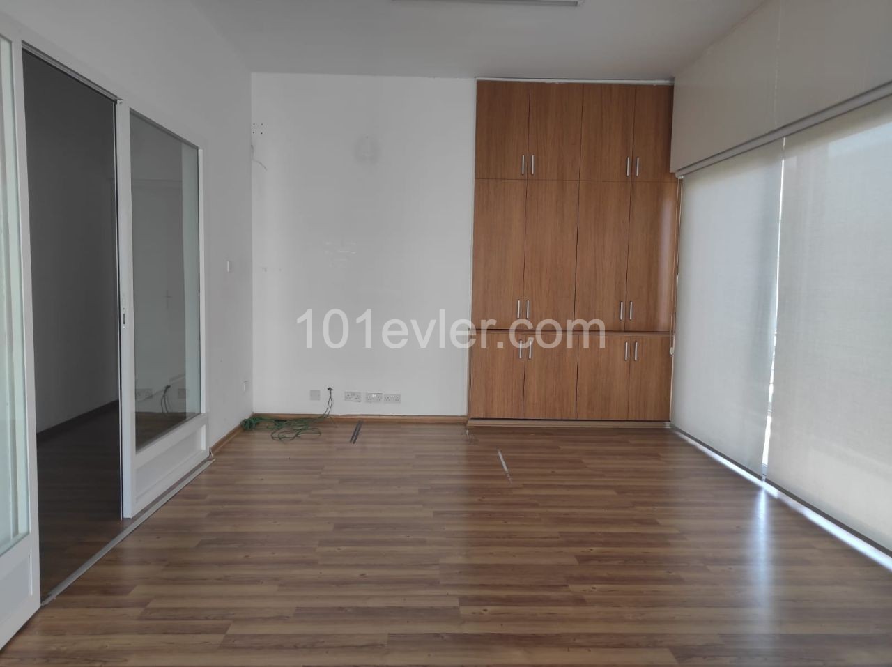 Flat To Rent in Girne Merkez, Kyrenia