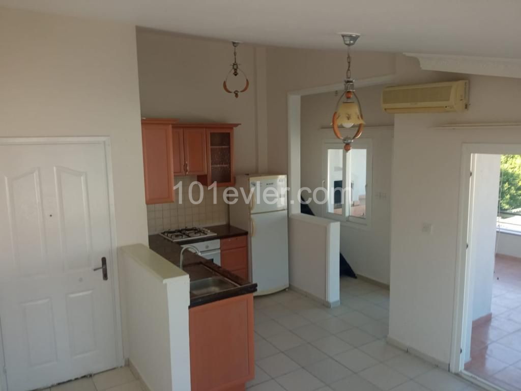 Flat To Rent in Girne Merkez, Kyrenia