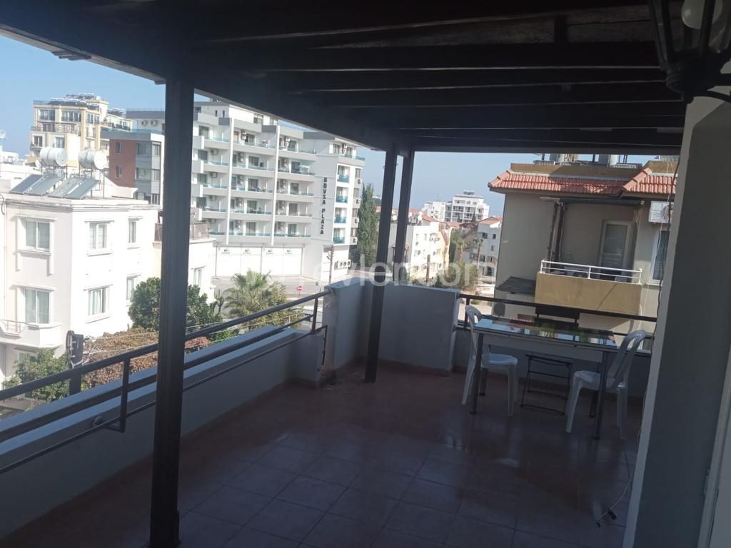 Flat To Rent in Girne Merkez, Kyrenia