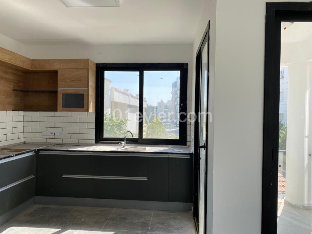 Flat To Rent in Girne Merkez, Kyrenia