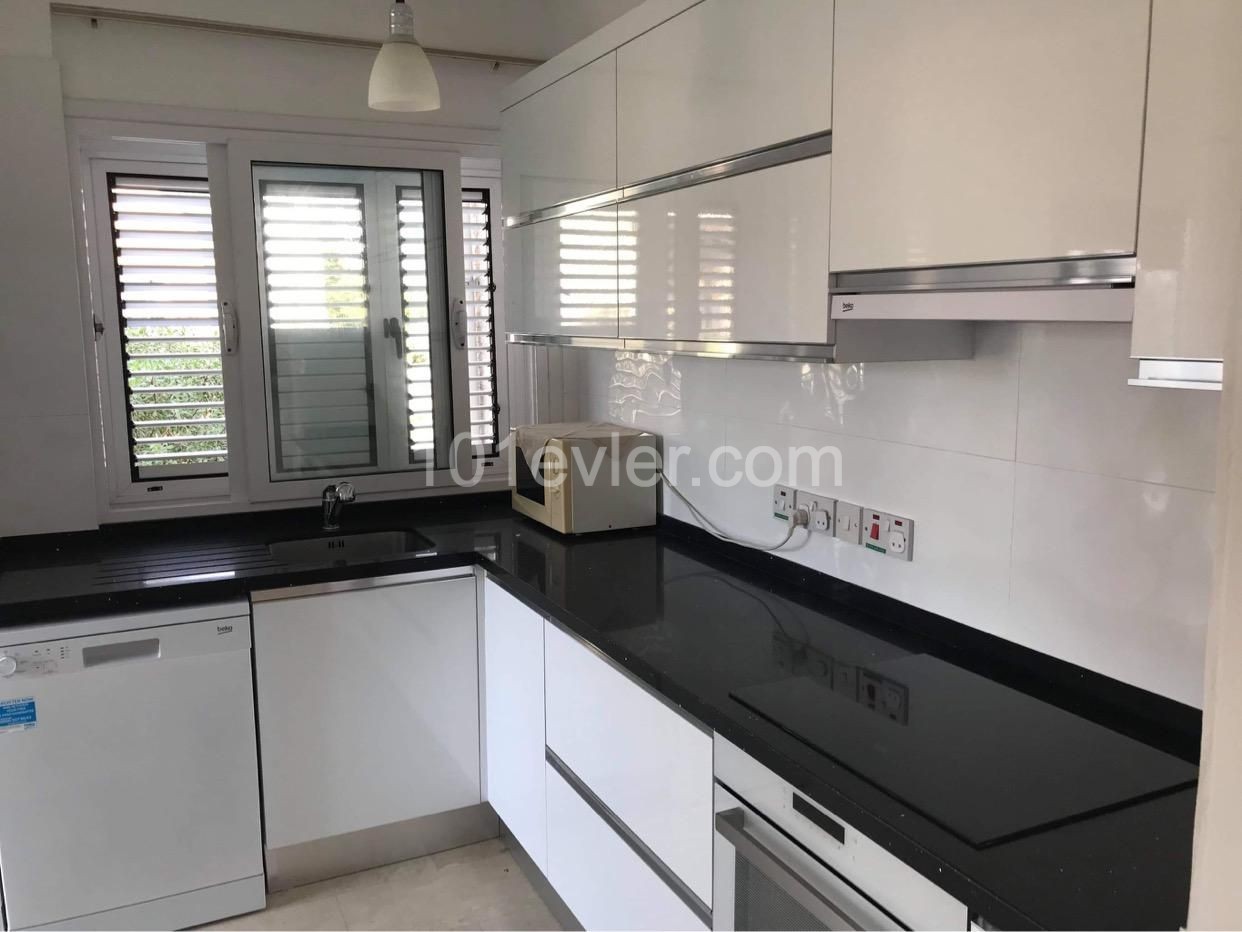 Flat To Rent in Lapta, Kyrenia