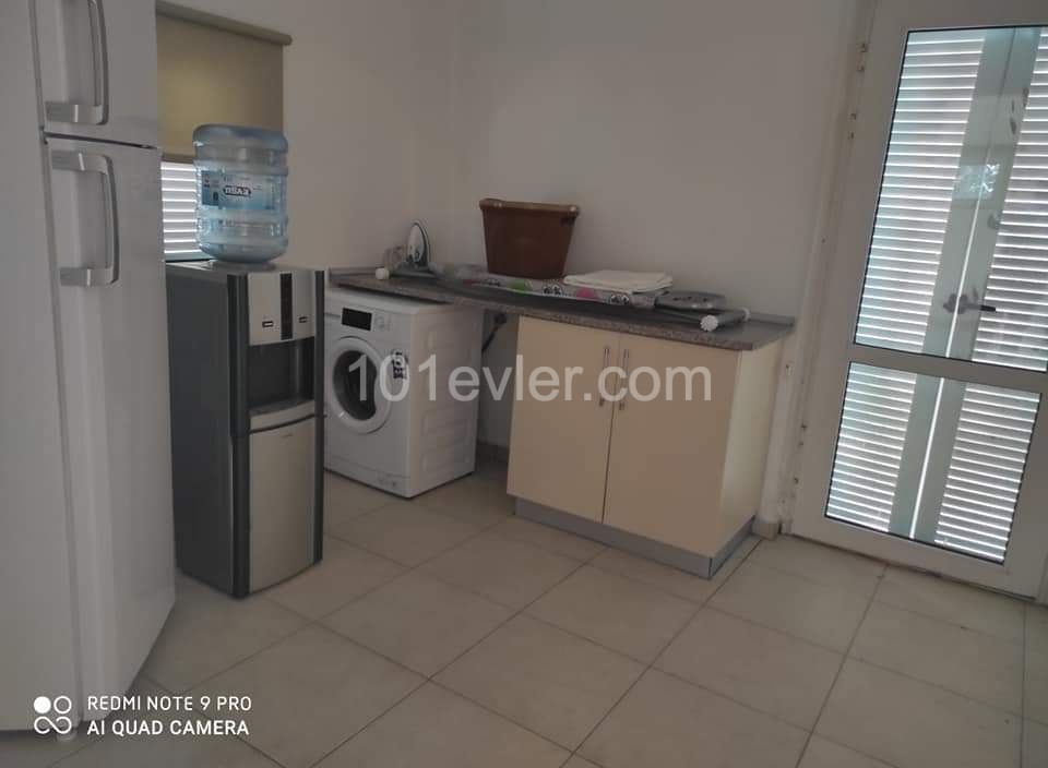 Kiralık 4 yatak odalı Villa 