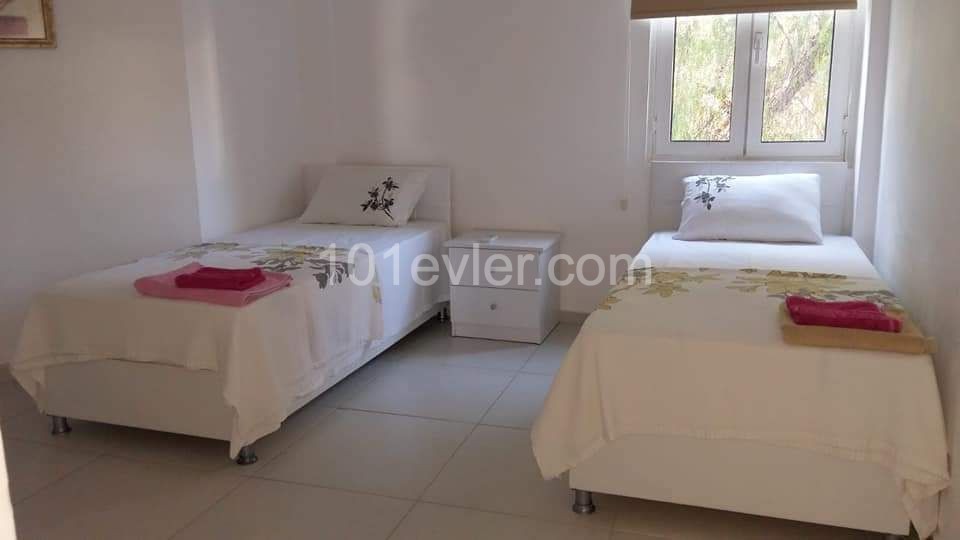 Kiralık 4 yatak odalı Villa 