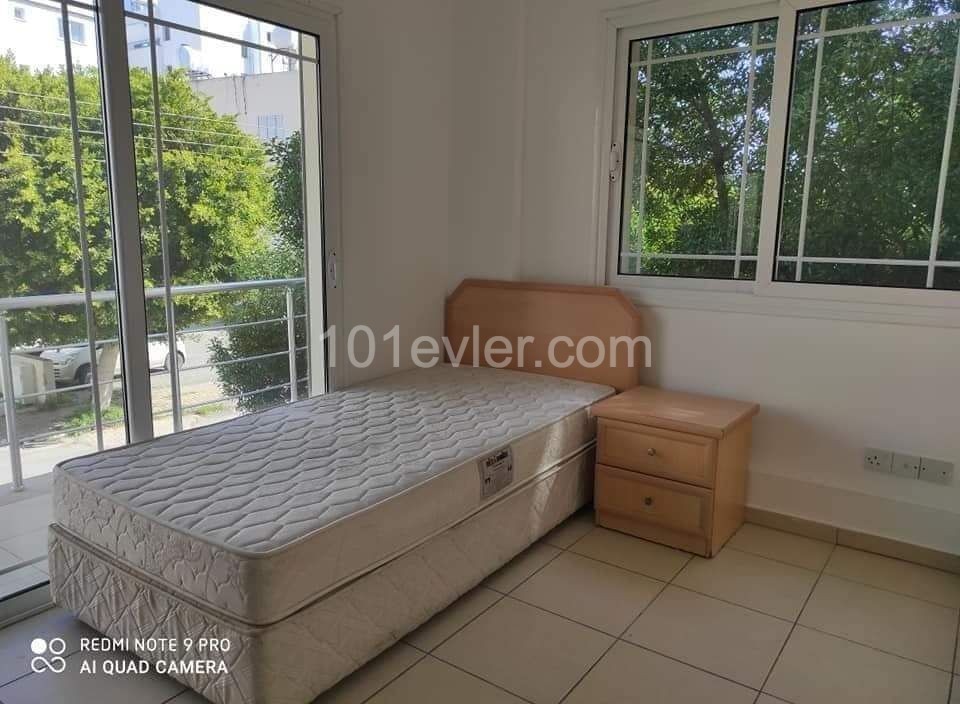 3 bedroom apartment ** 