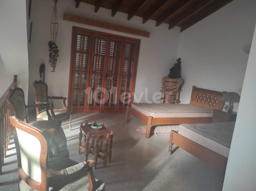 Detached house for rent in Alsancak ** 