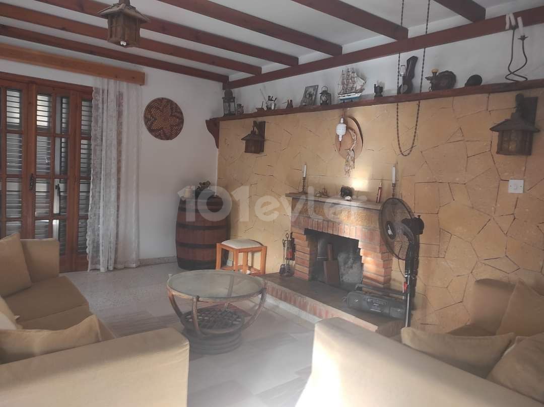 Detached house for rent in Alsancak ** 