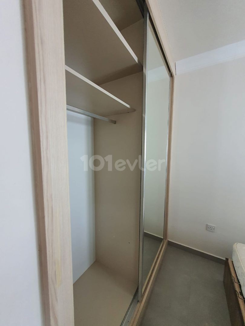 3 bedroom apartment ** 