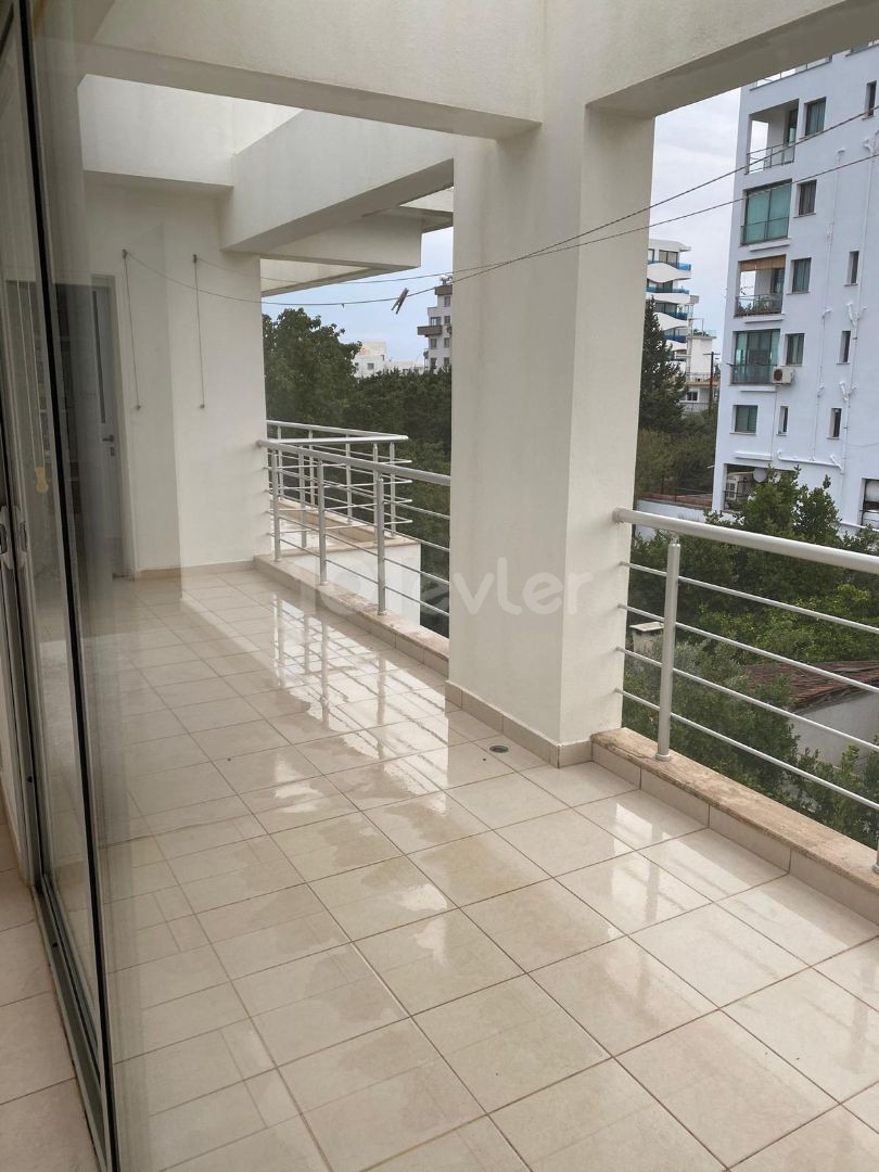 3 bedroom penthouse ** 