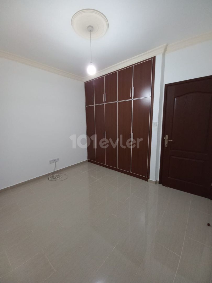 3 Bedroom apartment ** 