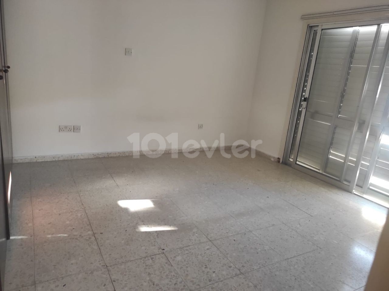 3 Bedroom apartment ** 