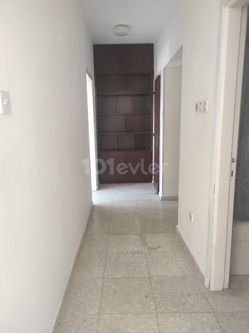 3 Bedroom apartment ** 