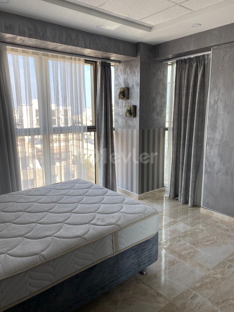 Flat To Rent in Aşağı Girne, Kyrenia