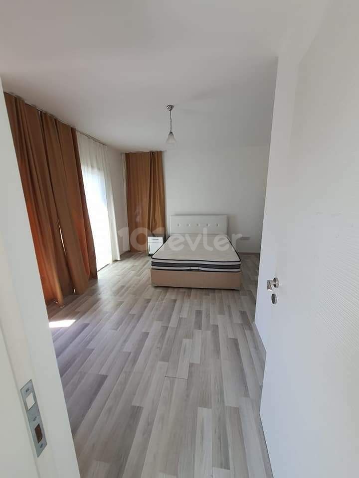 Flat To Rent in Girne Merkez, Kyrenia