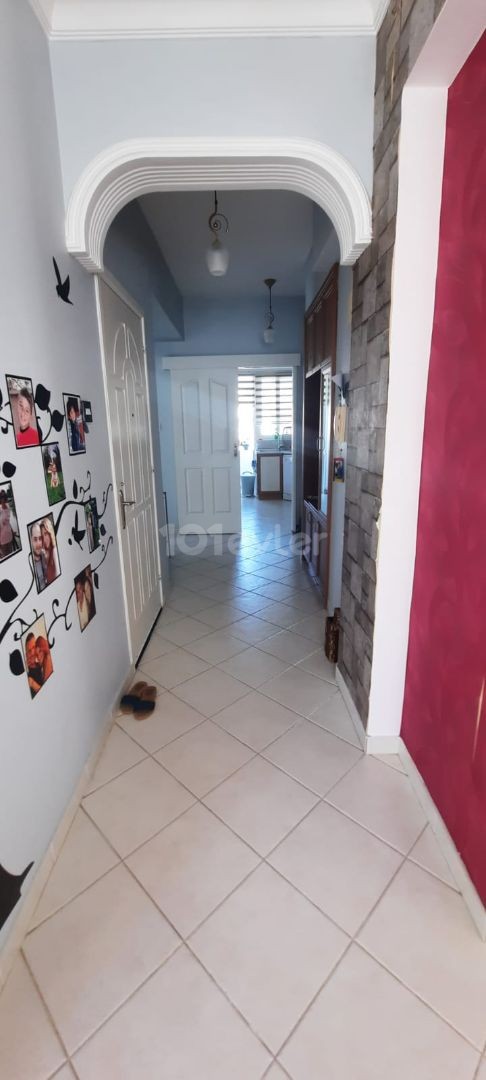 Girne'de satılık 4 yatak odalı penthouse