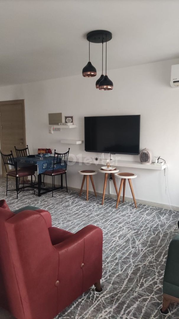 Eşyalı 2 yatak odalı villa 