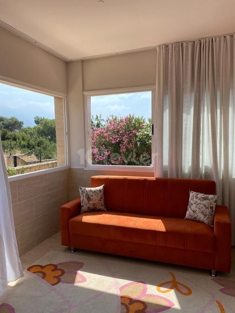 Villa To Rent in Çatalköy, Kyrenia