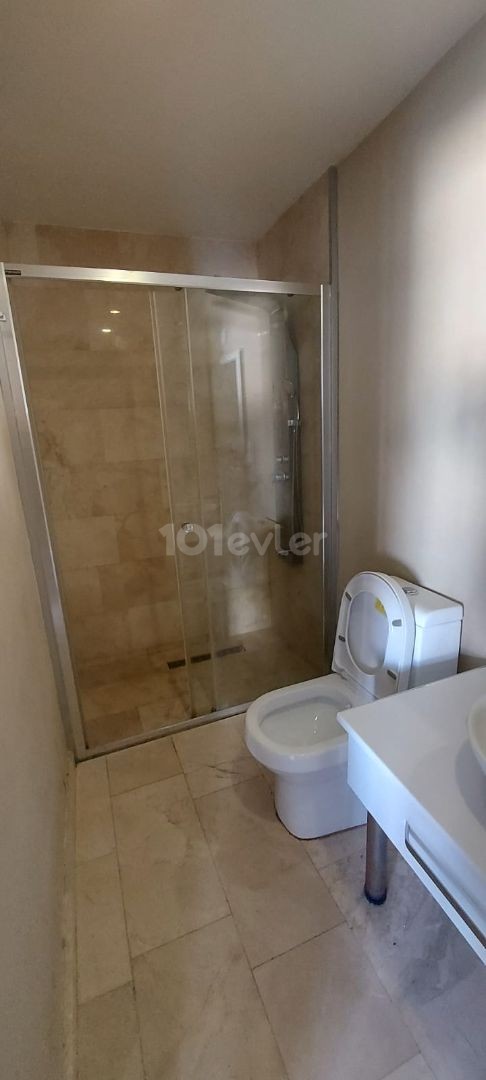 Flat To Rent in Girne Merkez, Kyrenia