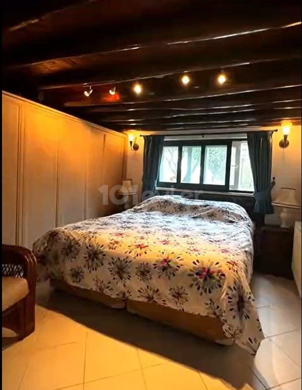 Zu verkaufen 4 Schlafzimmer Villa 