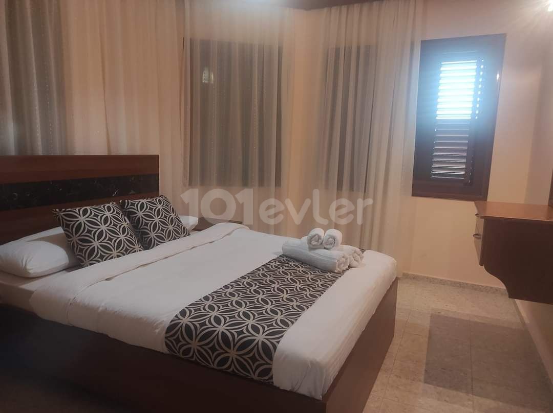 3+1 villa for daily rent in Alsancak