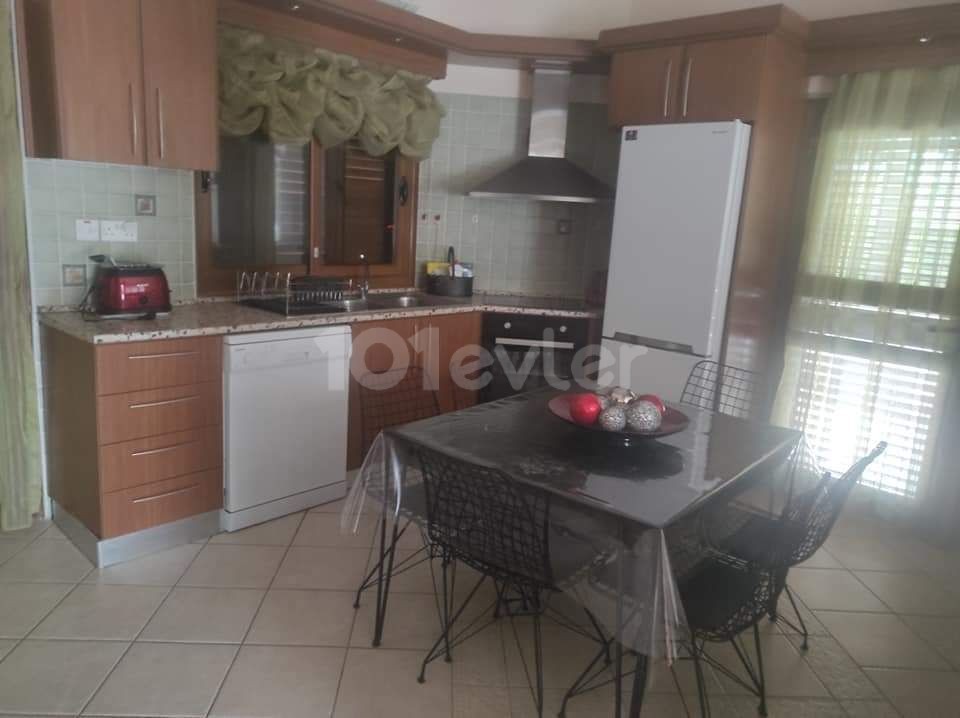 3+1 villa for daily rent in Alsancak