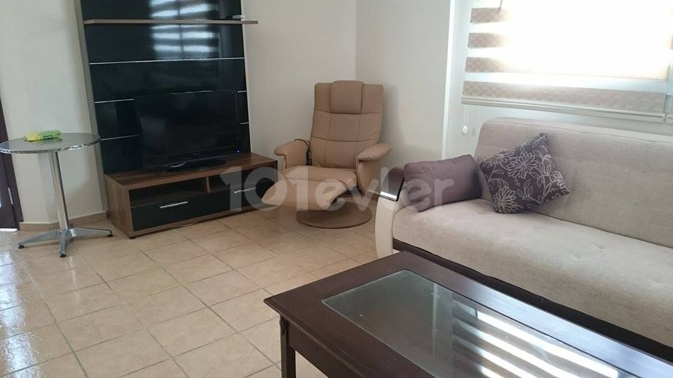 Alsancak'ta  kiralık 2+1 ikiz villa 